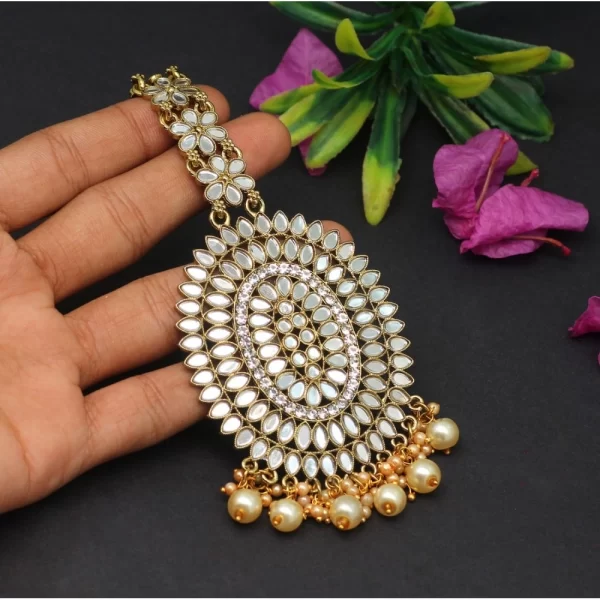 Women's Gold Color Mirror Work Maang Tikka