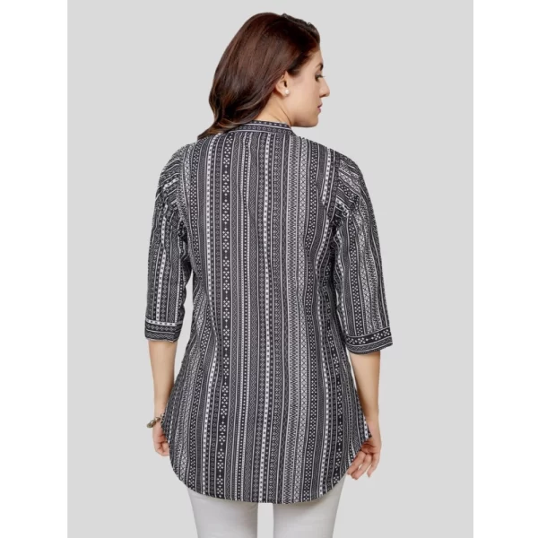 Women's Cotton Blend Mandarin Collar 3/4 Sleeves Short Top (Black)