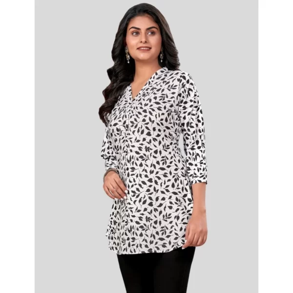 Women's Poly Crepe Chinese Collar 3/4 Sleeves Short Top (Black-White)