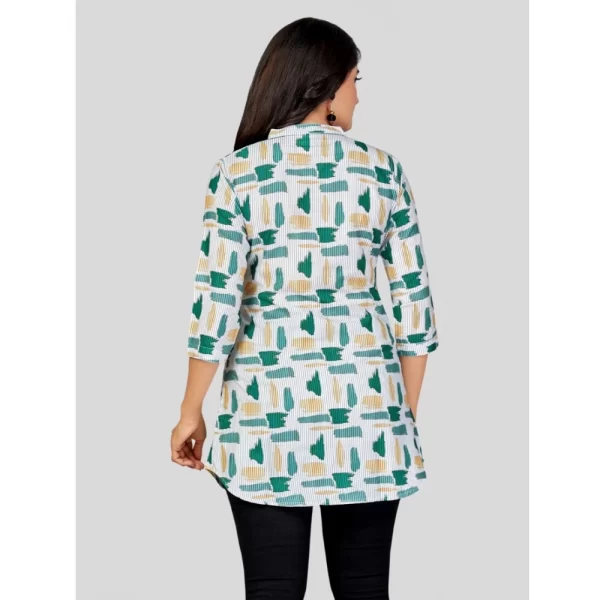 Women's Poly Crepe Mandarin Collar 3/4 Sleeves Short Top (Green)