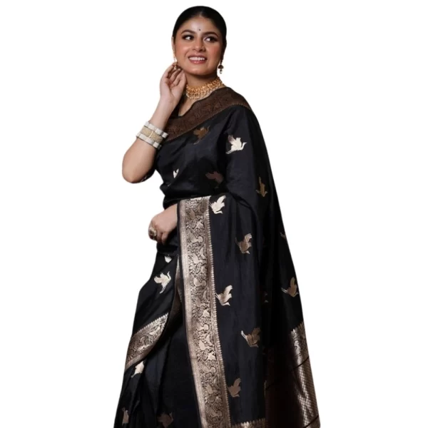 Women's Silk Printed Saree With Unstitched Blouse 5.5Mtr (Black